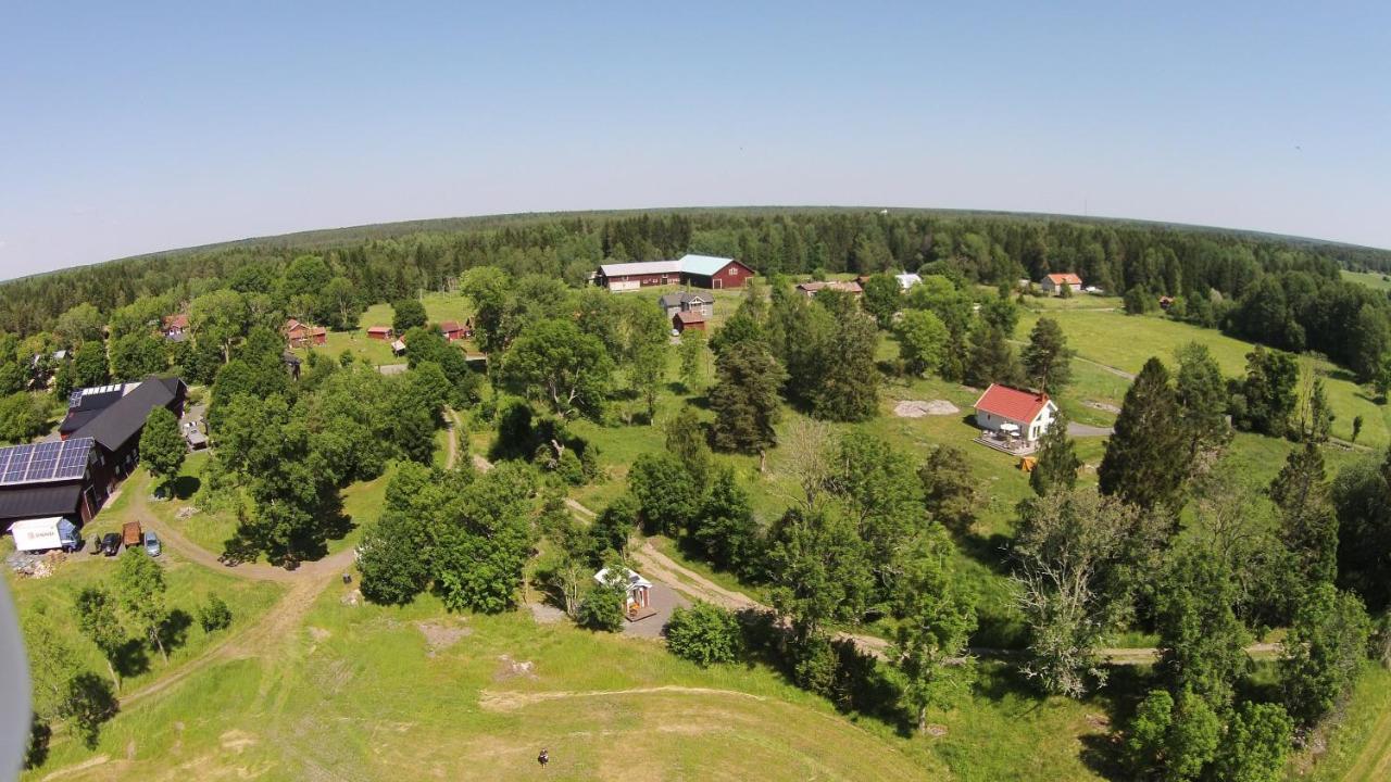 Liten Enklare Klimatsmart Stuga I Roslagen Östhammar Eksteriør billede